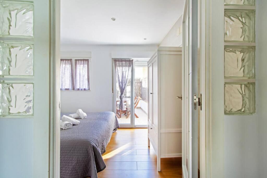 Apartamento Con Terraza Privada Cerca De La Playa Valencia Exterior photo
