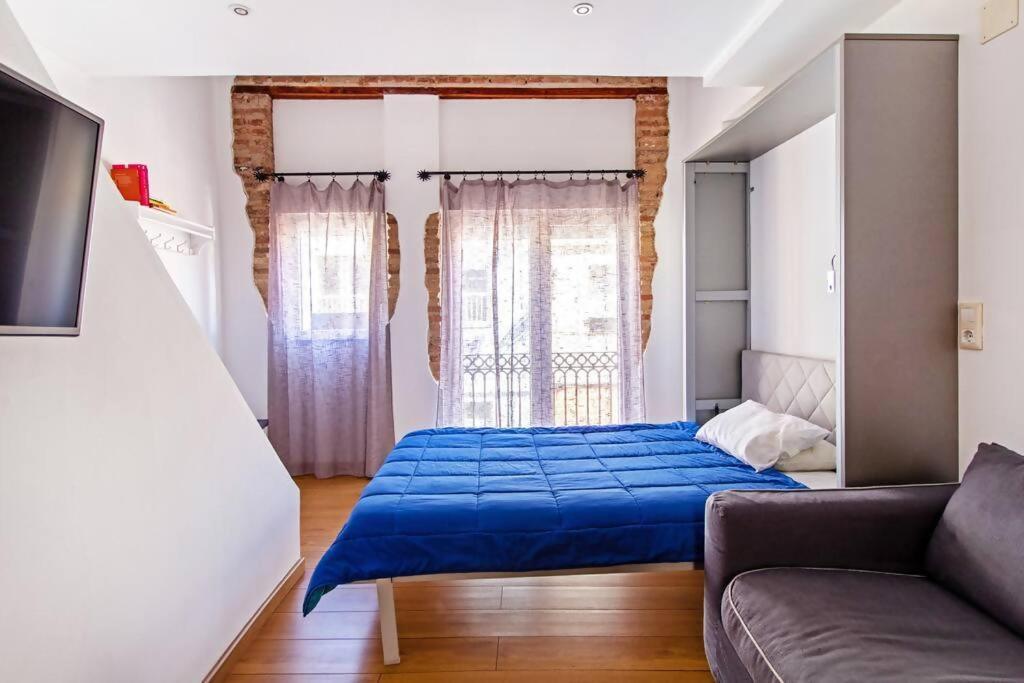 Apartamento Con Terraza Privada Cerca De La Playa Valencia Exterior photo